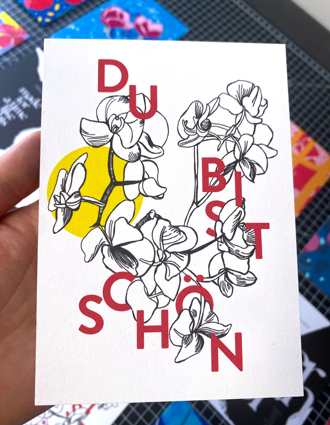 Postkarte "Du bist schön" rot-weiß